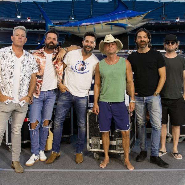 KENNY CHESNEY DROPS “BEER WITH MY FRIENDS” CLIP, POSTCARDS FROM THE ROAD WITH OLD DOMINION