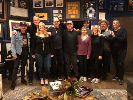 Warner Music Group Welcomes Tyler Braden to the Label Family