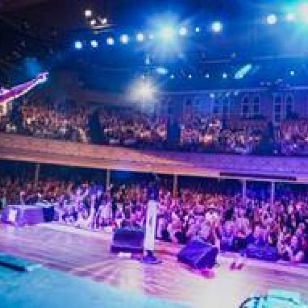 CHRIS JANSON PACKS RYMAN AUDITORIUM WITH REAL FRIENDS FOR SOLD-OUT SHOW