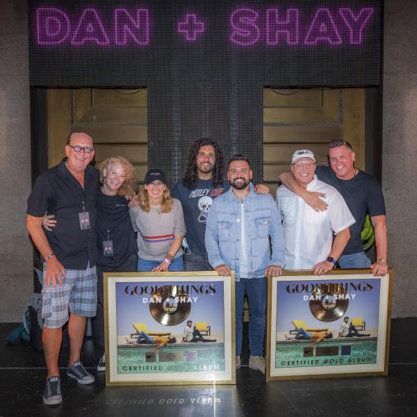 DAN + SHAY’S GOOD THINGS BECOMES FIRST COUNTRY ALBUM IN STREAMING HISTORY TO REACH RIAA-GOLD STATUS AT RELEASE AS SINGLE “GLAD YOU EXIST” TOPS THE COUNTRY CHARTS
